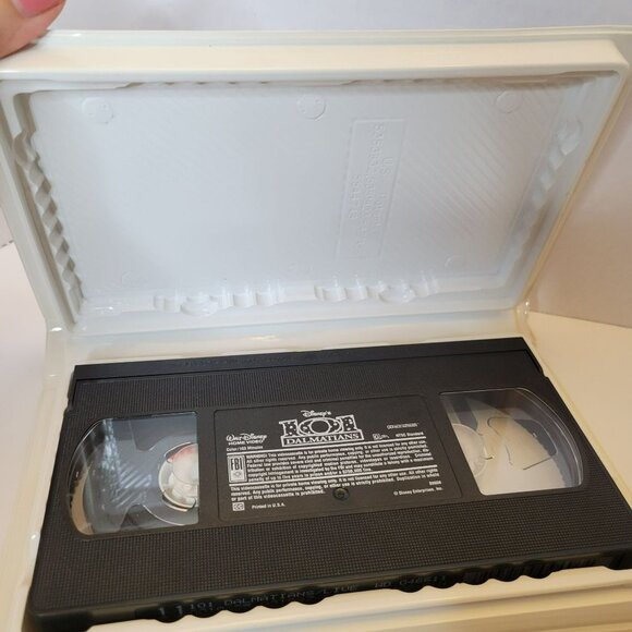 Disney's 101 Dalmatians VHS - Picture 3 of 4